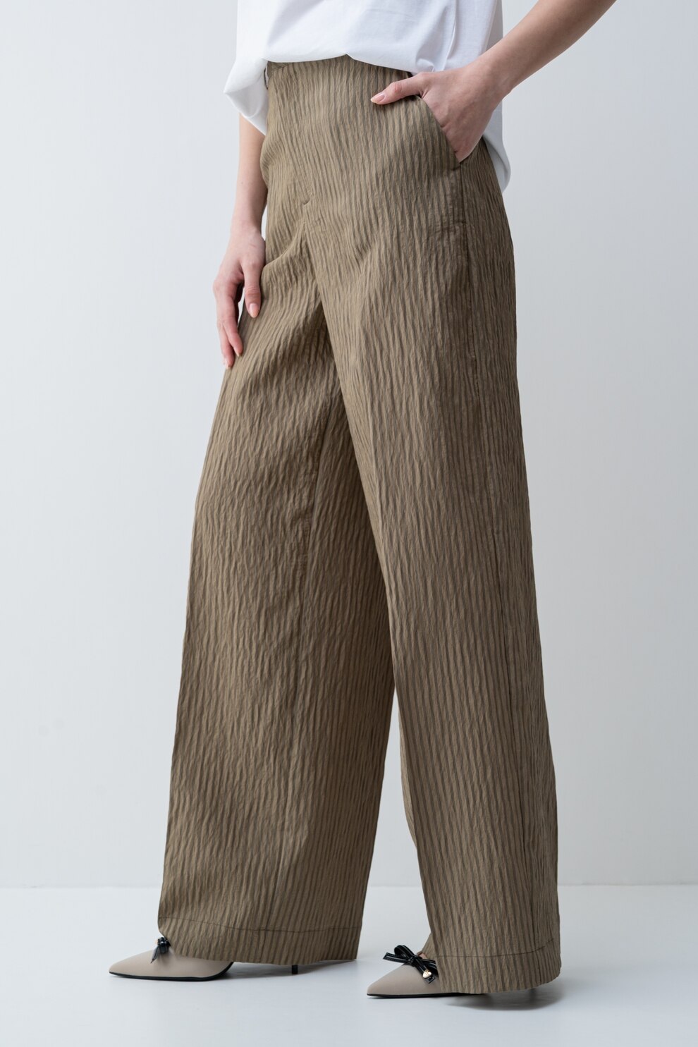 Liu Jo, Pantaloni texturati din amestec de modal, verde militar inchis, 40