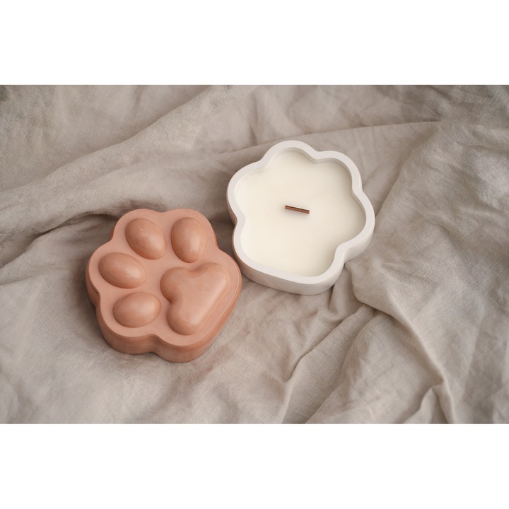 Lumanare parfumata din ceara de soia 100% naturala, in recipient in forma de labuta, aroma de Mango, 100g