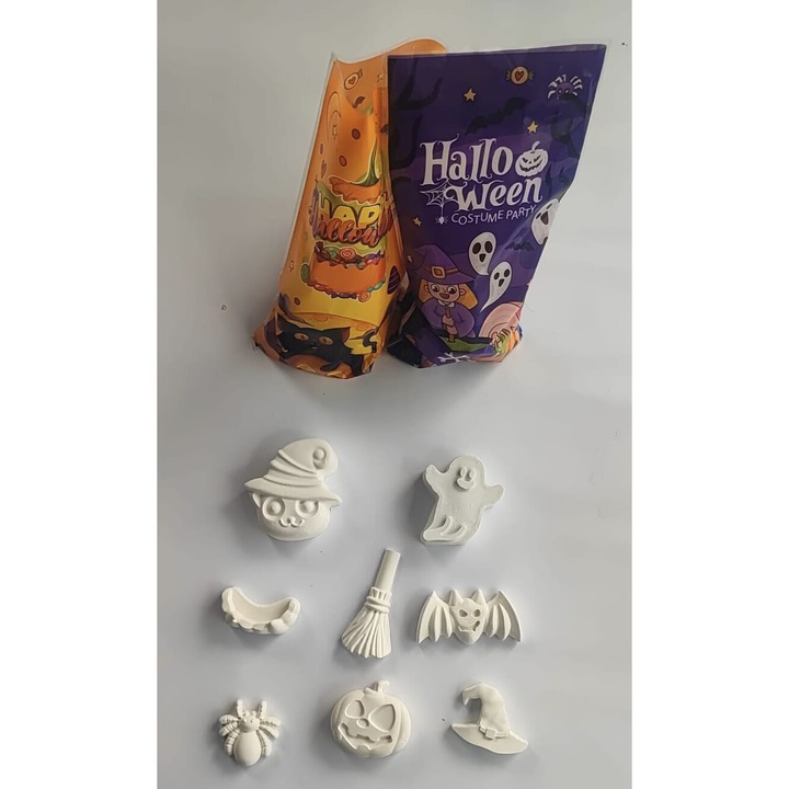Комплект от 8 гипсови фигурки, Хелоуин модел 2, Бяло