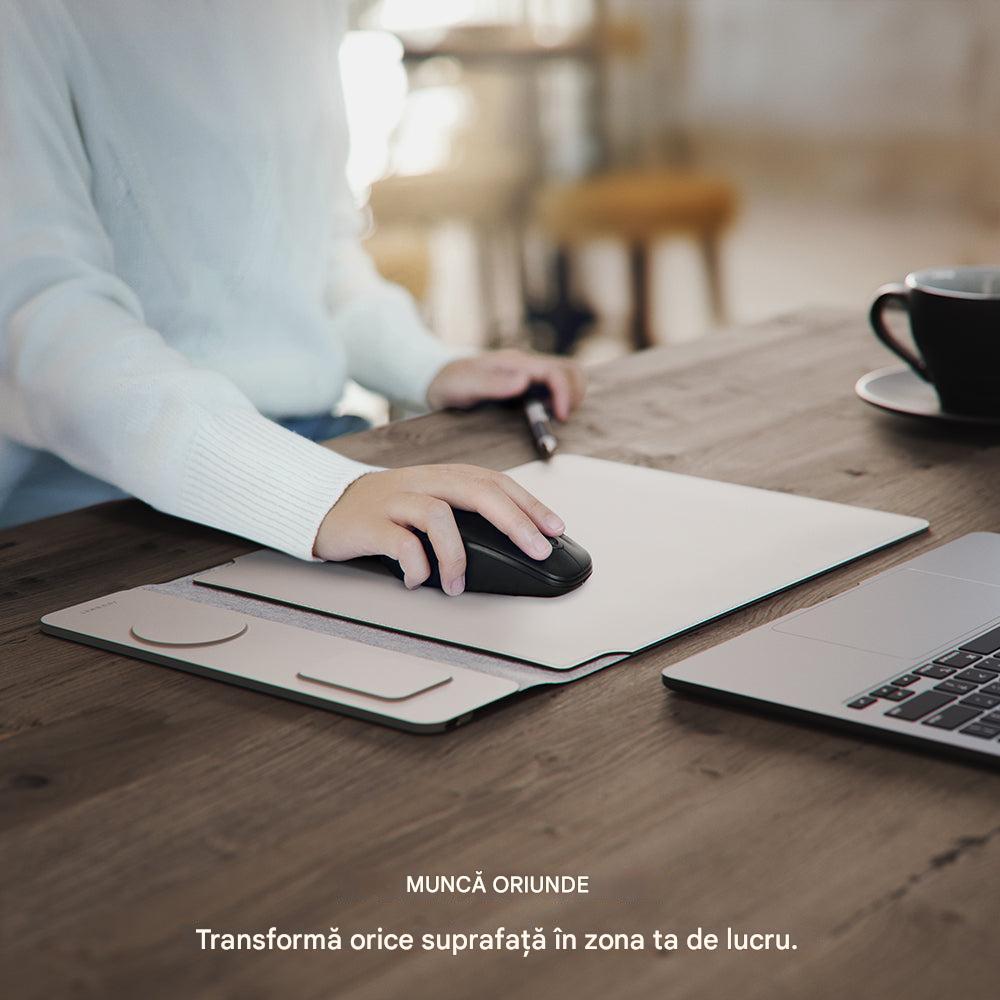 Husa laptop 13 -14 inch, 4-in-1, Incarcator wireless pentru telefon mobil si casti, Mousepad, Protectie zgarieturi si caderi, Cu inchidere magnetica, Gri