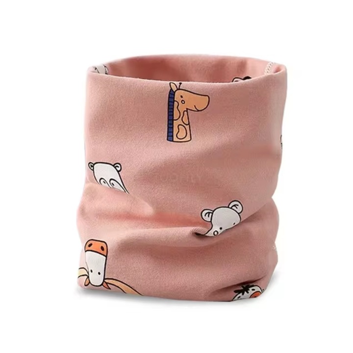 Fular tip guler rulat pentru copii, model girafa, roz pudra, KERNOWSUN, dimensiune 40x20 cm