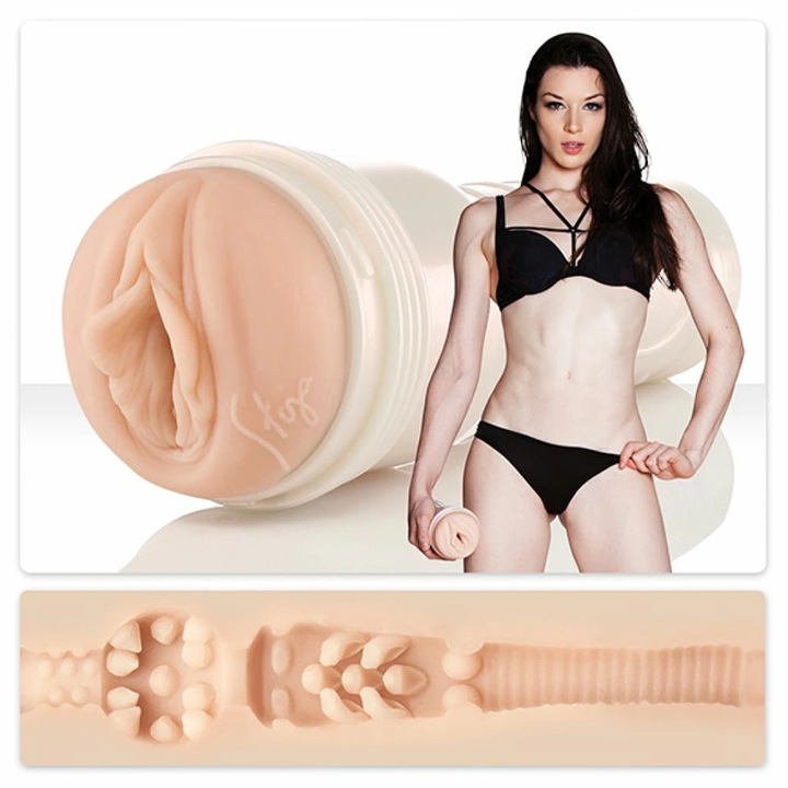 Masturbator Fleshlight Girls Stoya Destroya, SuperSkin, 25cm x 9.5cm, set cu gel lubrifiant