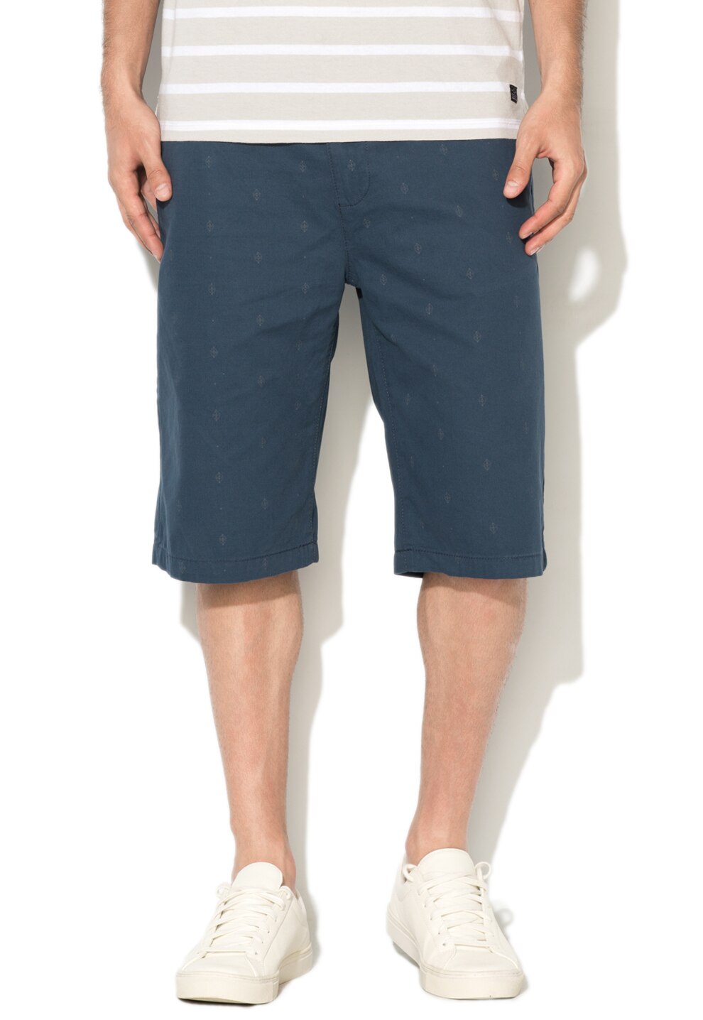 Greystone, Bermude albastru mineral cu imprimeu grafic