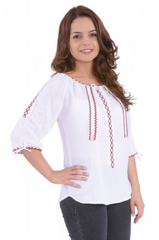 Bluza ie alba traditionala cu dantela rosie BL146 NatuRustiQ Bluza ie alba traditionala cu dantela rosie BL146 NatuRustiQ