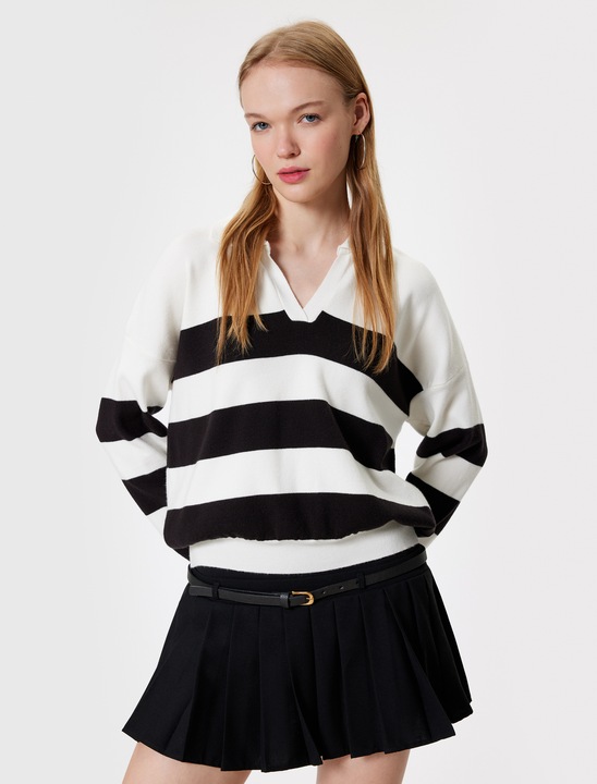 KOTON, Pulover polo cu dungi si decolteu in V, Alb fildes, 3XL