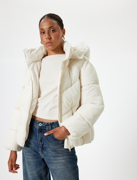 KOTON, Geaca cu aspect matlasat, Alb fildes, 2XS