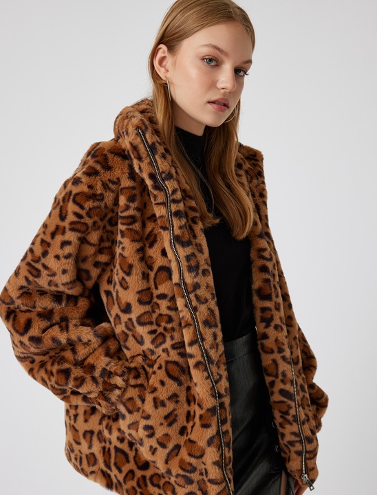KOTON, Palton din blana sintetica cu model animal print, Maro, 44