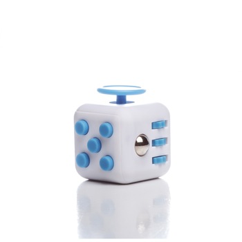 Jucarie antistress fidget cube alb-albastru Jucarie antistress fidget cube alb-albastru