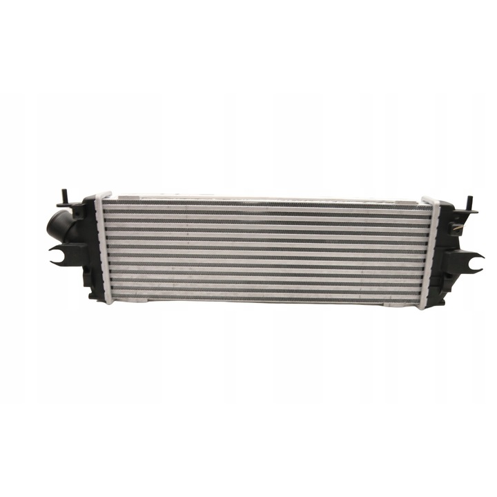 Fast intercooler hűtő Renault Trafic 01- 2.0 dCi-hez, méretek 538x175x40mm, műanyag és alumínium anyag