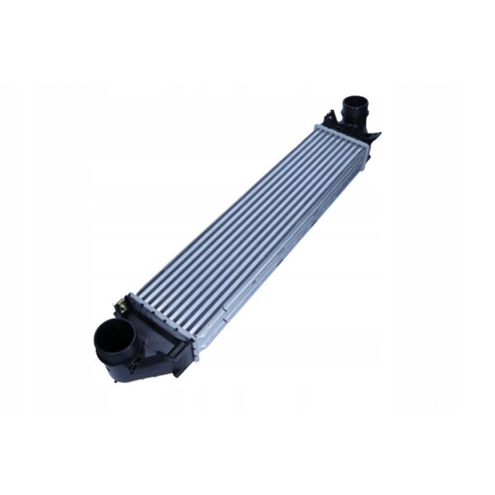 Maxgear intercooler hűtő Ford Mondeo 1.6TI 07-/Focus 2.0ST 12-, 660x147x64mm, léghűtéses