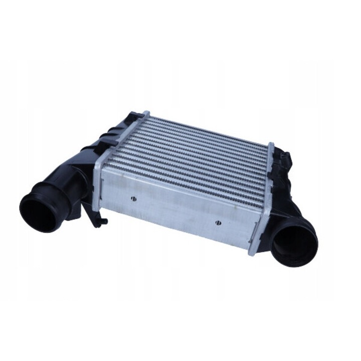 Maxgear Intercooler hűtő, Audi A4/Exeo-hoz, 220x217x62mm, bal