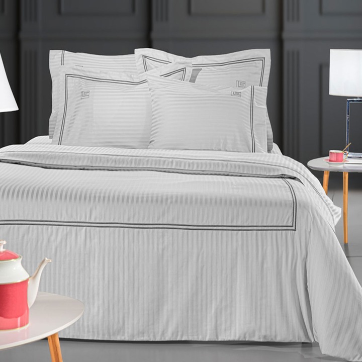 Set lenjerii de pat, Guy Laroche, Nice, 270x280cm, 100% bumbac satin, 4 piese, gri inchis