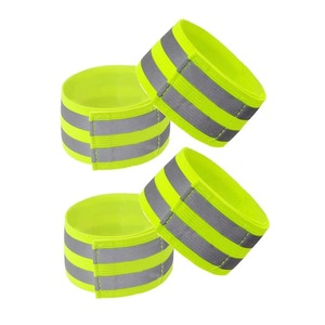 Benzi si articole reflectorizante bicicleta