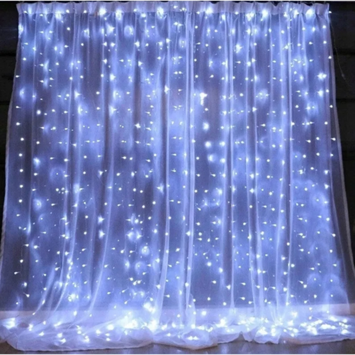 300 micro LED-es USB-s beltéri fényfüggöny, 8 világítási móddal, távirányítóval, hideg fehér, 3 x 3 m, IP65, HT