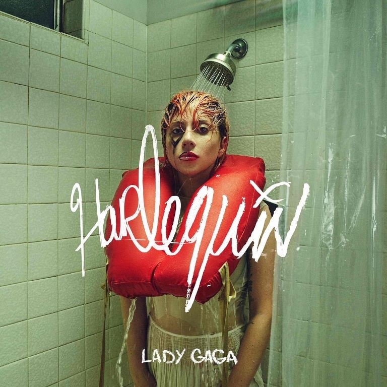 Cauți vinyl lady gaga? Alege din oferta eMAG.ro