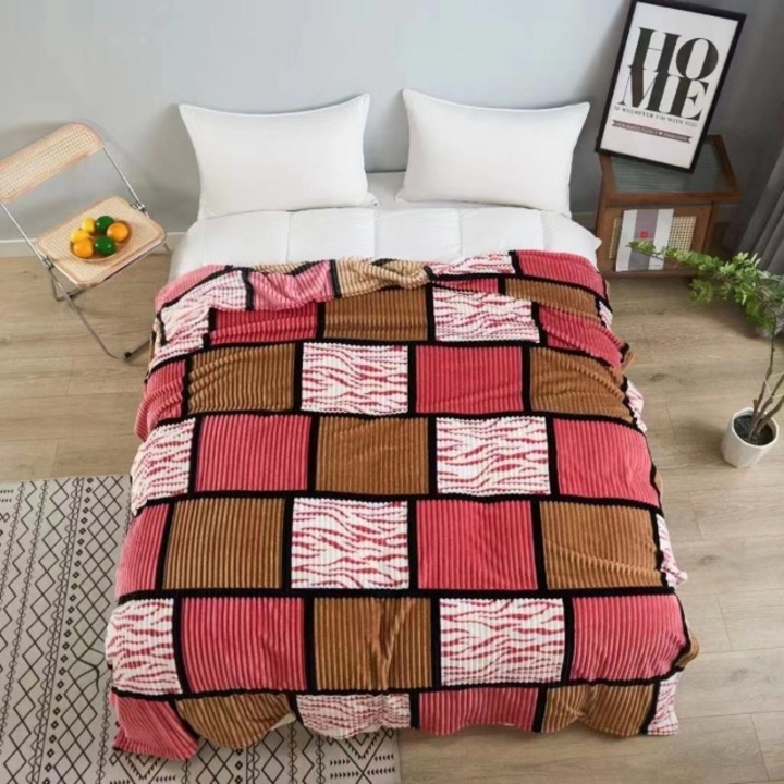 Patura Cocolino, 2 persoane, 200x230cm, Imprimeu Patratele, Maro-Roz