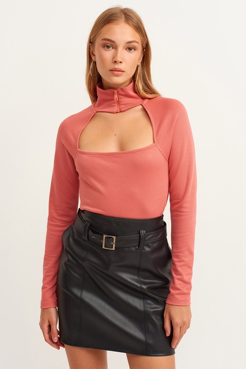 OXXO, Bluza cu guler inalt si decupaj frontal, Rosu stins, S