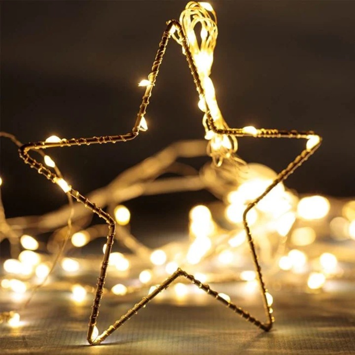 Instalatie de Lumini Perdea cu 184 de Becuri LED cu 7 Stele 2.25m - Alba Calda