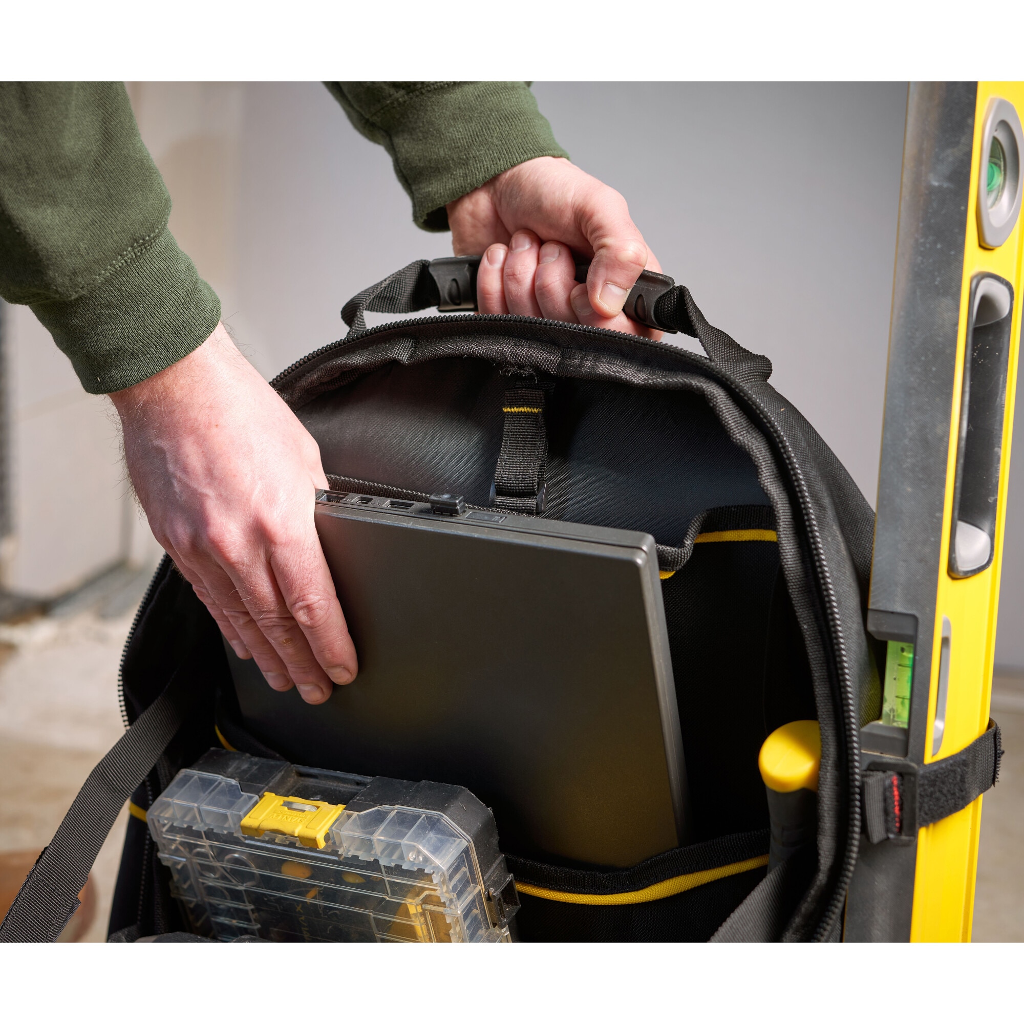 Rucsac geanta de scule Stanley FatMax 1-95-611, rezistent cu acces