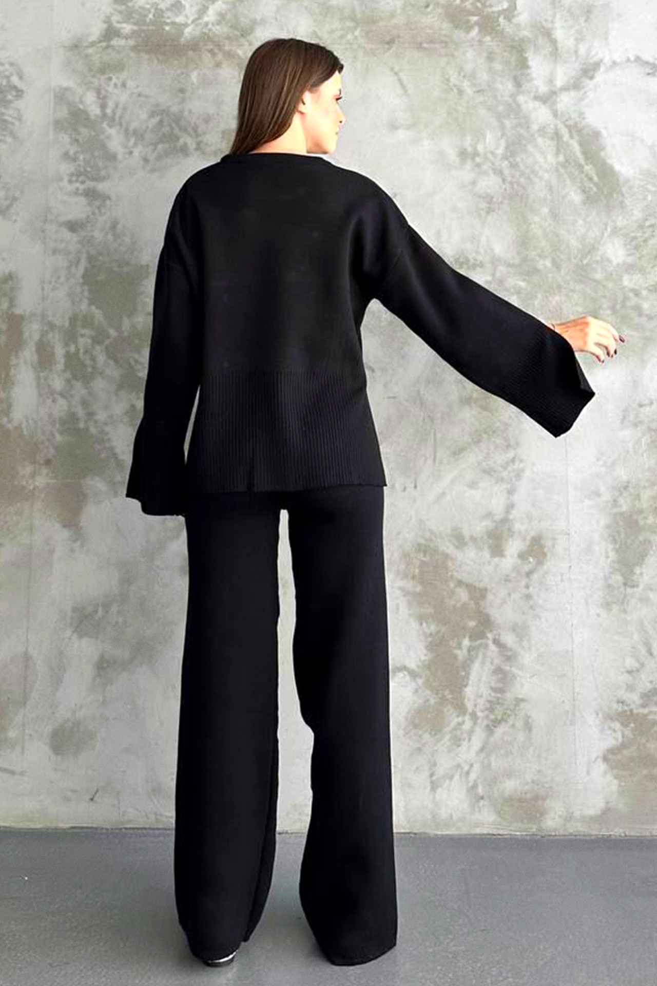 Voyaga etgan ayollar erotikani engillashtiradi