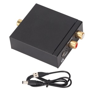 Kábelek és adapterek