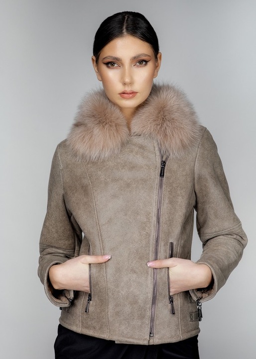 Geaca de Dama din Blana de Miel si Vulpe Argintie, Model Iris, Crem