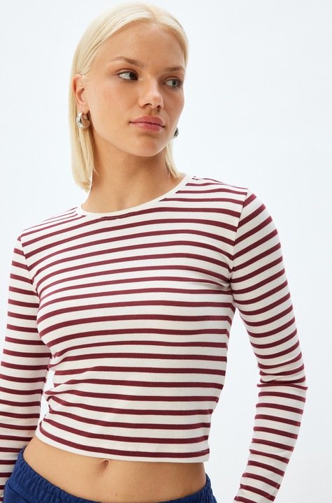 KOTON, Bluza crop cu decolteu la baza gatului, Visiniu, 3XL