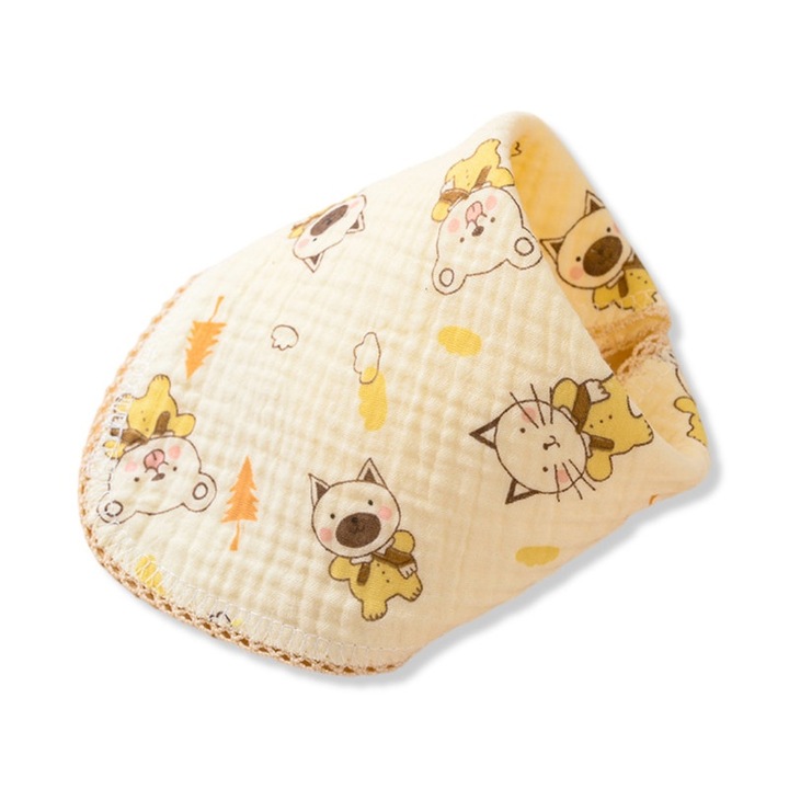 Baveta triunghiulara cu animale de padure, 100% bumbac, design jucaus, pentru bebelusi