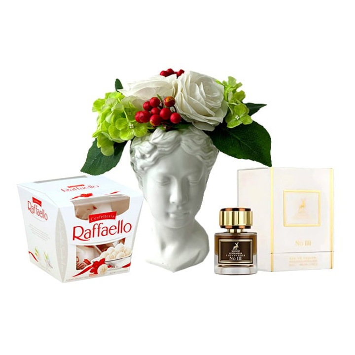 Pachet Vaza Adonis cu aranjament floral inclus, praline Raffaello 150gr, Apa de Parfum Signatures No 3, Maison Alhambra, Unisex - 50ml Velve
