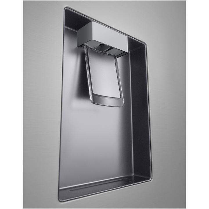 Combina frigorifica LG GBF7172DPY, 343 l, No Frost, LINEARCooling, Door Cooling, Dispenser apa, WIFI, Clasa D, H 186 cm, Argintiu