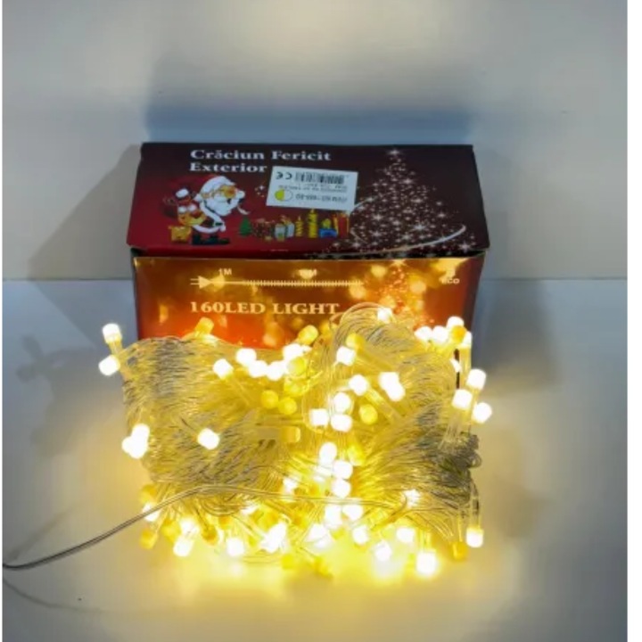 ​​Instalatie Exterior 160 Leduri |Lungime 20m, Fir Alb, Bec v8| Lumina Alba Calda