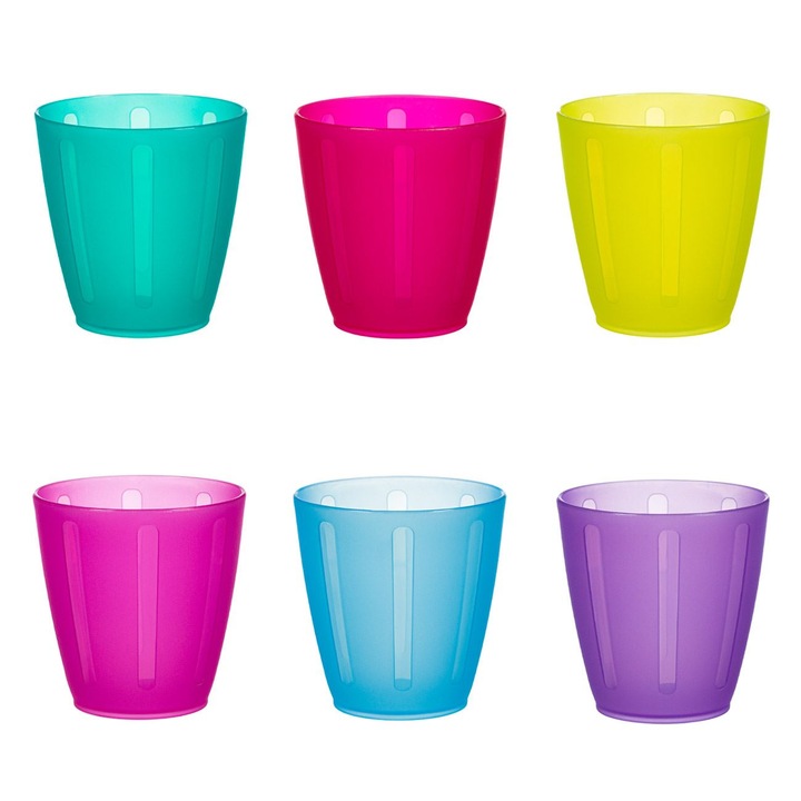 Különböző méretű műanyag poharak készlete 240ml - 6 db