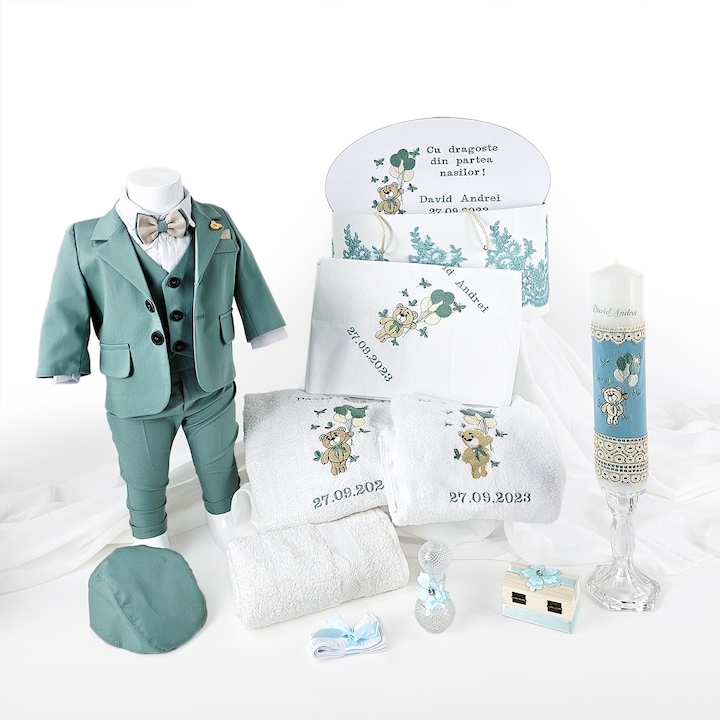 Set Botez "Micul Paradis", format din Trusou Complet, Lumanare si Tinuta Eleganta, model Ursulet, 16 piese, pentru Baieti, culoare Verde, marca LoreBebe ® - 63-68 CM