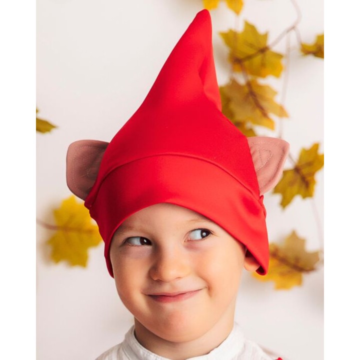 Caciula Rosie de Pitic pentru serbare