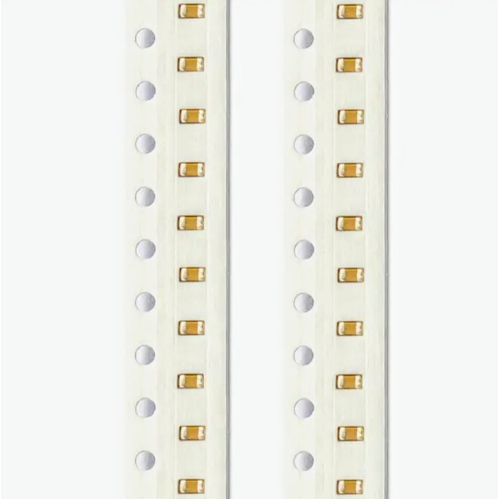 25 db-os készlet, kerámia kondenzátor SMD 0805, 100nF, 50V, X7R, Yageo