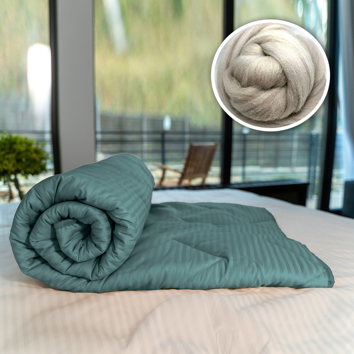 Зимен вълнен юрган с лице от памучна дамаска 100% линеен 200x220 см, петролно зелен