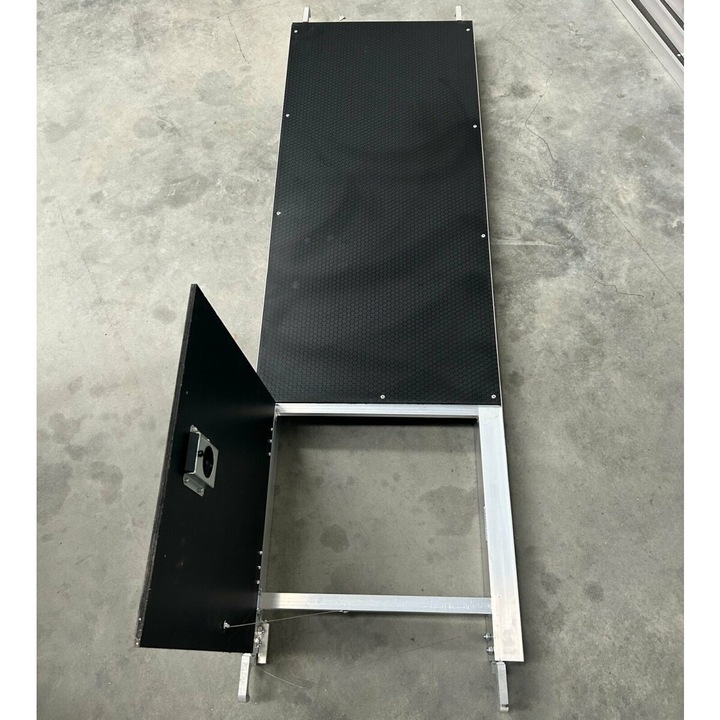 Platforma schela cu trapa 2*0.6 m