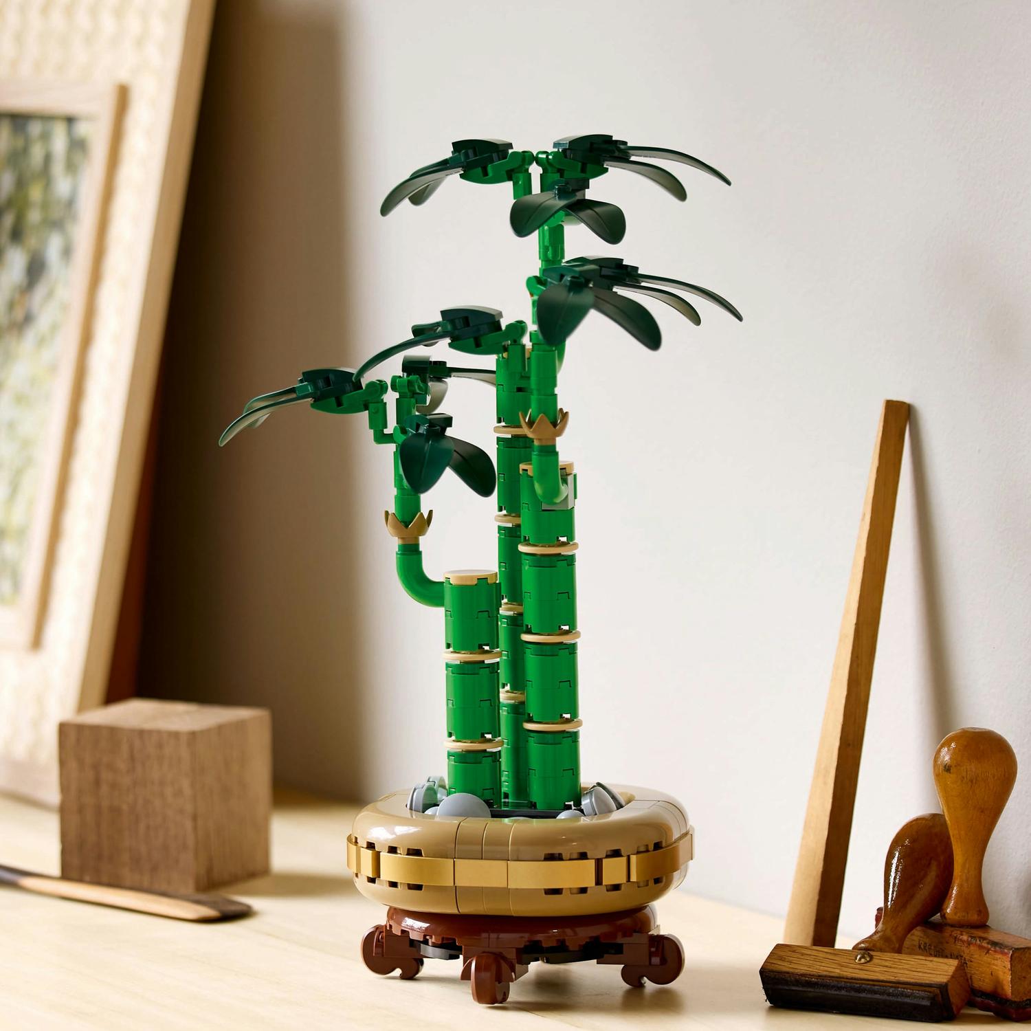 Set de constructie LEGO® Botanicals - Bambus norocos 10344, 325