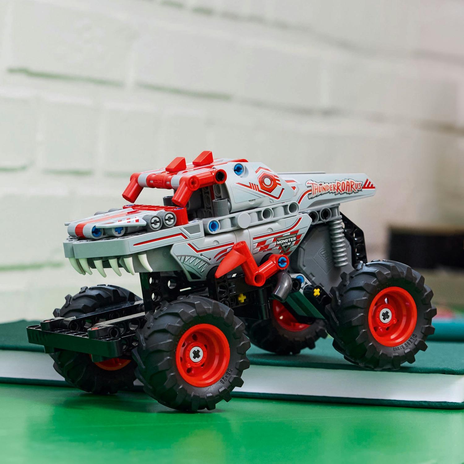 LEGO® Technic - Monster Jam™ ThunderROARus™ cu motor cu arc 42200