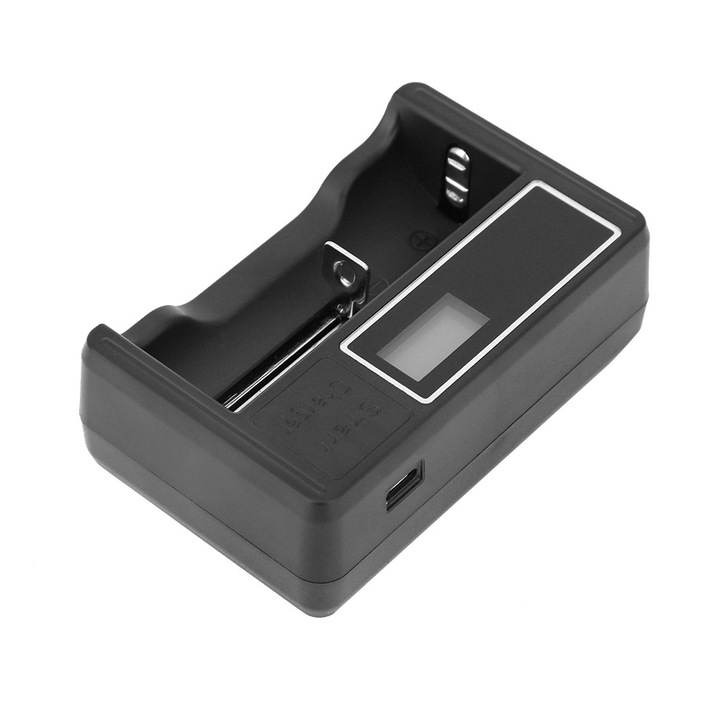 Jormftte akkumulátortöltő LCD kijelzővel, Li-ion és Ni-MH akkumulátorokhoz, kompakt, USB kábellel