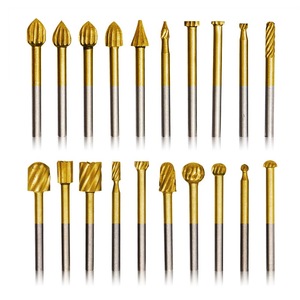 Seturi si accesorii pentru gaurit si insurubat