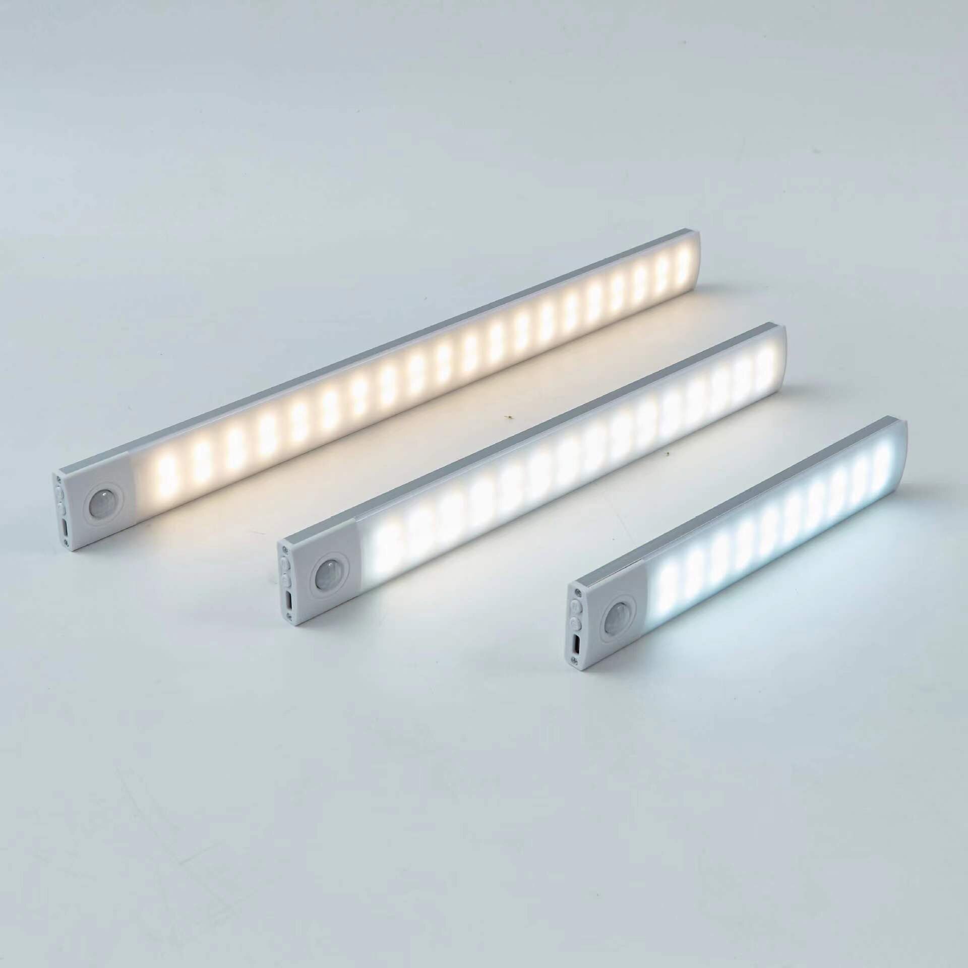 Banda LED inteligenta cu senzor de miscare, 40cm, argintie, schimbare ...