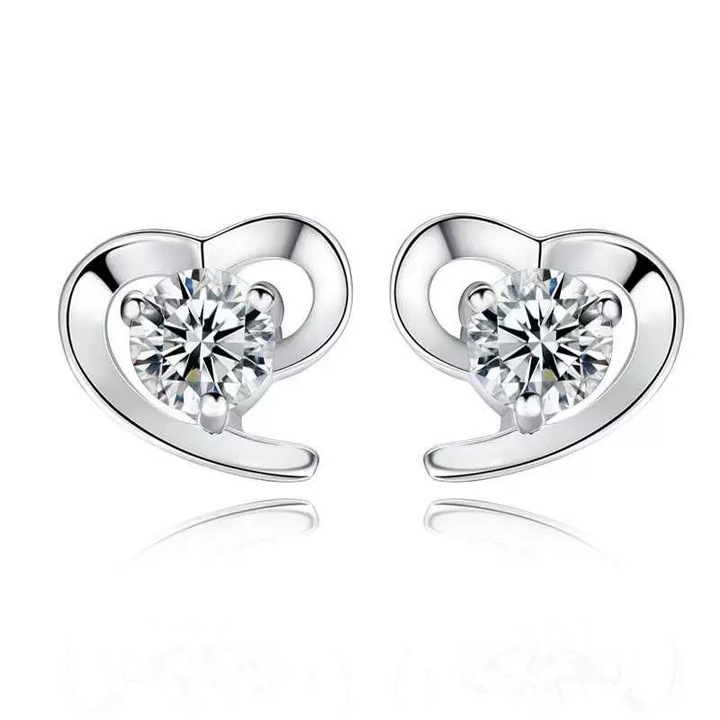 Cercei tip zirconiu cu diamante in forma de inima la moda si feminin, placat cu aur alb, 7.5 mm