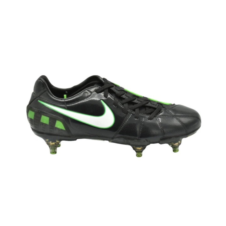 Футболни обувки Nike TOTAL 90 SHOOT III SG, черни, 42.5