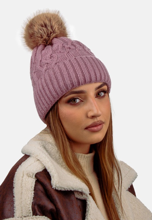 Női sapka pomponnal, Polár béléssel, Tökéletes sétákhoz vagy téli tevékenységekhez, 16062, 70% akril, 27% nylon, 3% elasztán, logóval, egyméretű, lila