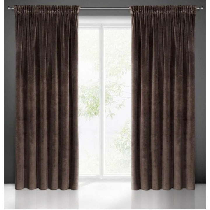 Комплект пердета от тъмно кафяво кадифе, 2 бр x 150 см дължина/ 250 см височина