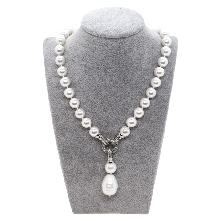 Колие с перли от Майорка 10 мм с подвижна висулка - бяло