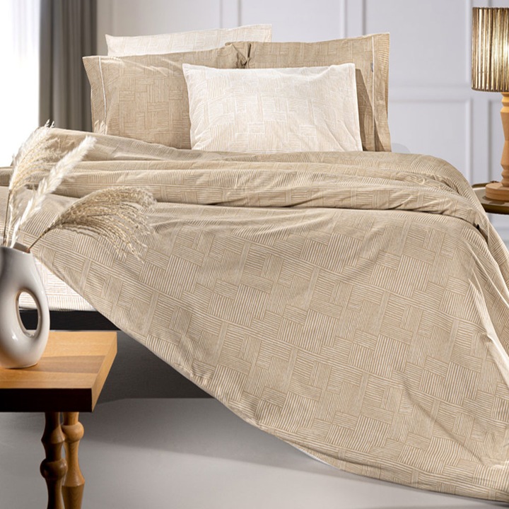 Set lenjerie de pat, Guy Laroche, Paplomatotheke 165x225cm, 1 Maxilarotheke, maro