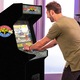 Конзола с 14 игри ARCADE1UP, Street Fighter™ II Deluxe, Вертикална, H 155 cm, 17 инчов цветен дисплей, Marquee осветление, външен високоговорител, регулируема сила на звука, защита срещу преобръщане, аркадни контроли с истинско усещане, многоцветни