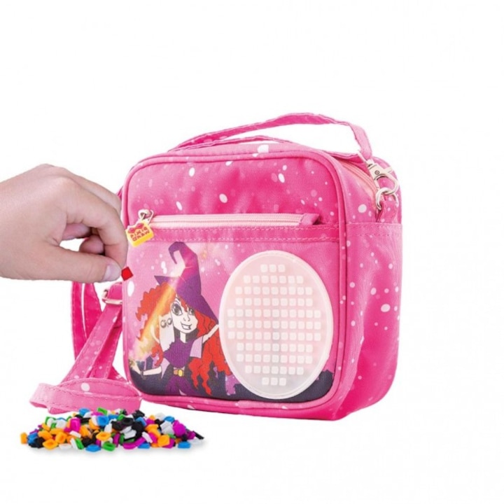 Geanta roz pentru umar Pixie Crew, panou alb, poliester/ silicon, 20x16x6.5cm, set cu 69 pixeli
